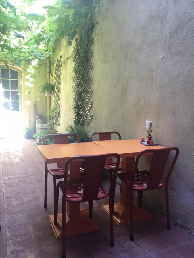 Bed and Breakfast Le Patio d'Arles Esterno foto